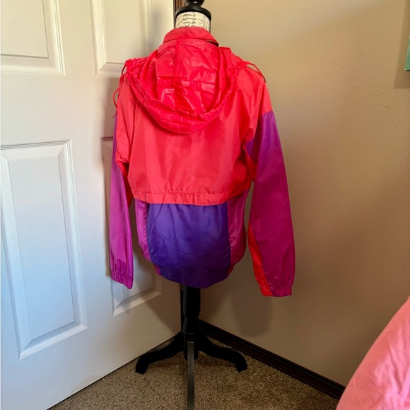 ASICS Jacket - Picture 2 of 8